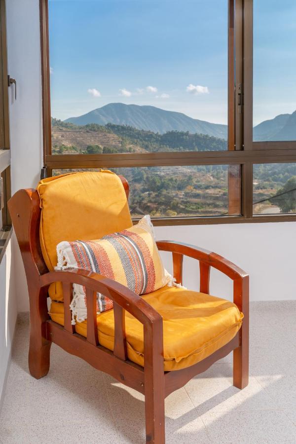 Villa Casa Marcelino Y Pepa Rosa à Sella Extérieur photo